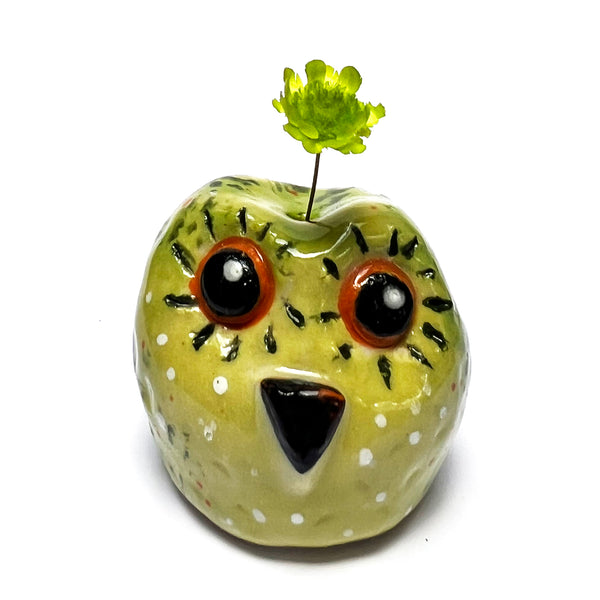 Owlet Vase · Mini · Green · 108