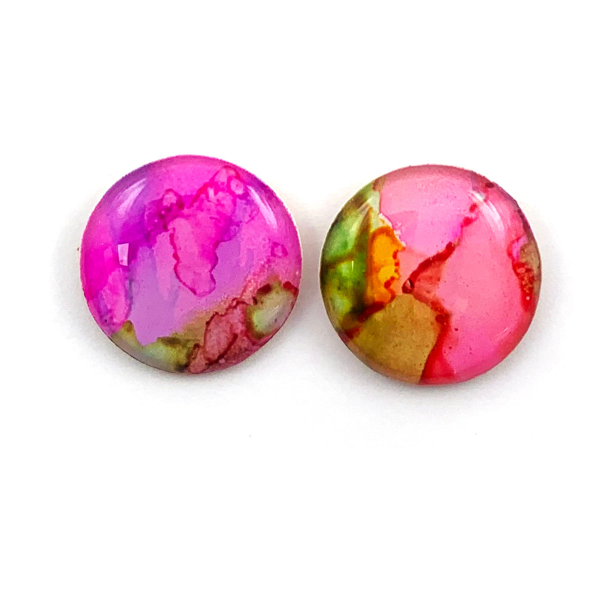 Ink + Resin Stud · Round · Medium · 15mm · 25