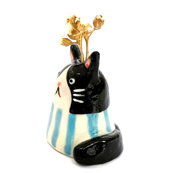 Mini Cat Vase · For Flowers or Whiskers · 157