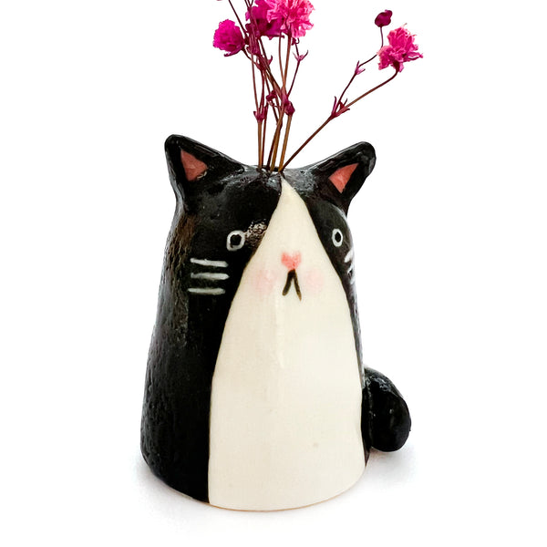 Mini Cat Vase · For Flowers or Whiskers · 160