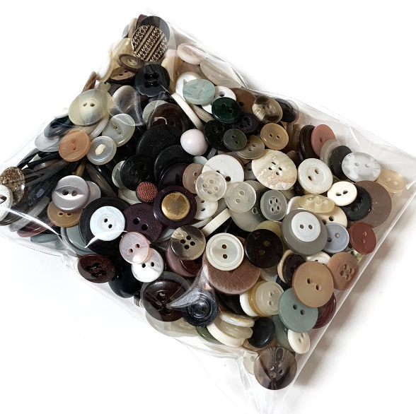 Buttons · Vintage · Neutral Mix · LOTS of Buttons · Bag 61