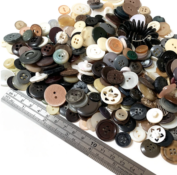 Buttons · Vintage · Neutral Mix · LOTS of Buttons · Bag 61