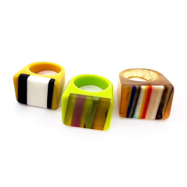 Resin Rings · Retro Style · Set of 3
